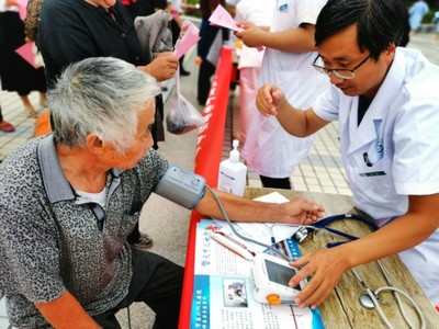 2020年周口市啟動(dòng)阿爾茨海默病預(yù)防與干預(yù)宣傳活動(dòng)，社會(huì)經(jīng)濟(jì)咨詢(xún)服務(wù)助力健康老齡化